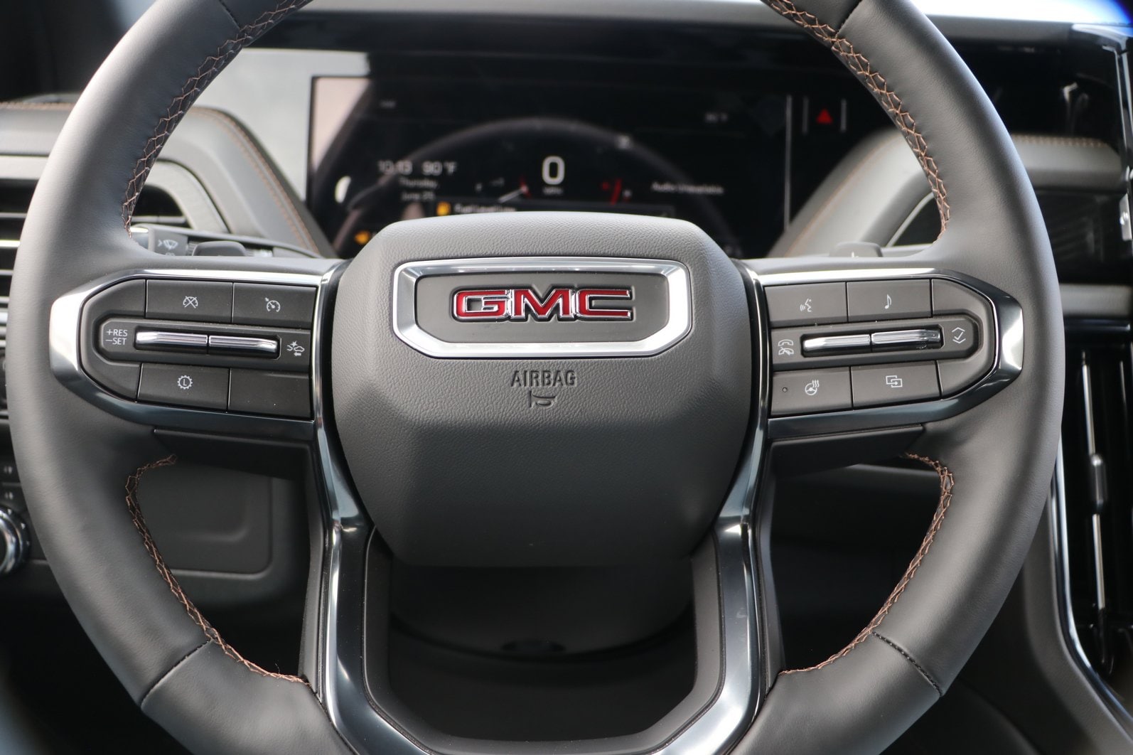 2026 GMC Yukon XL AT4 - Photo 18