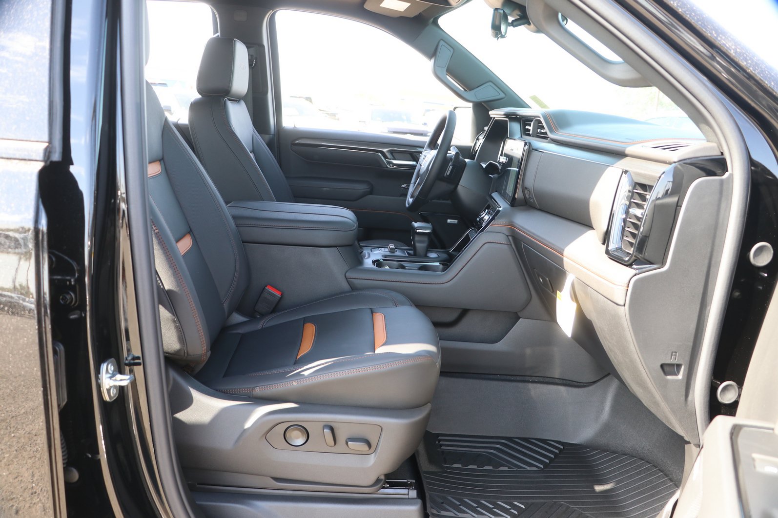 2026 GMC Sierra 1500 AT4 - Photo 35