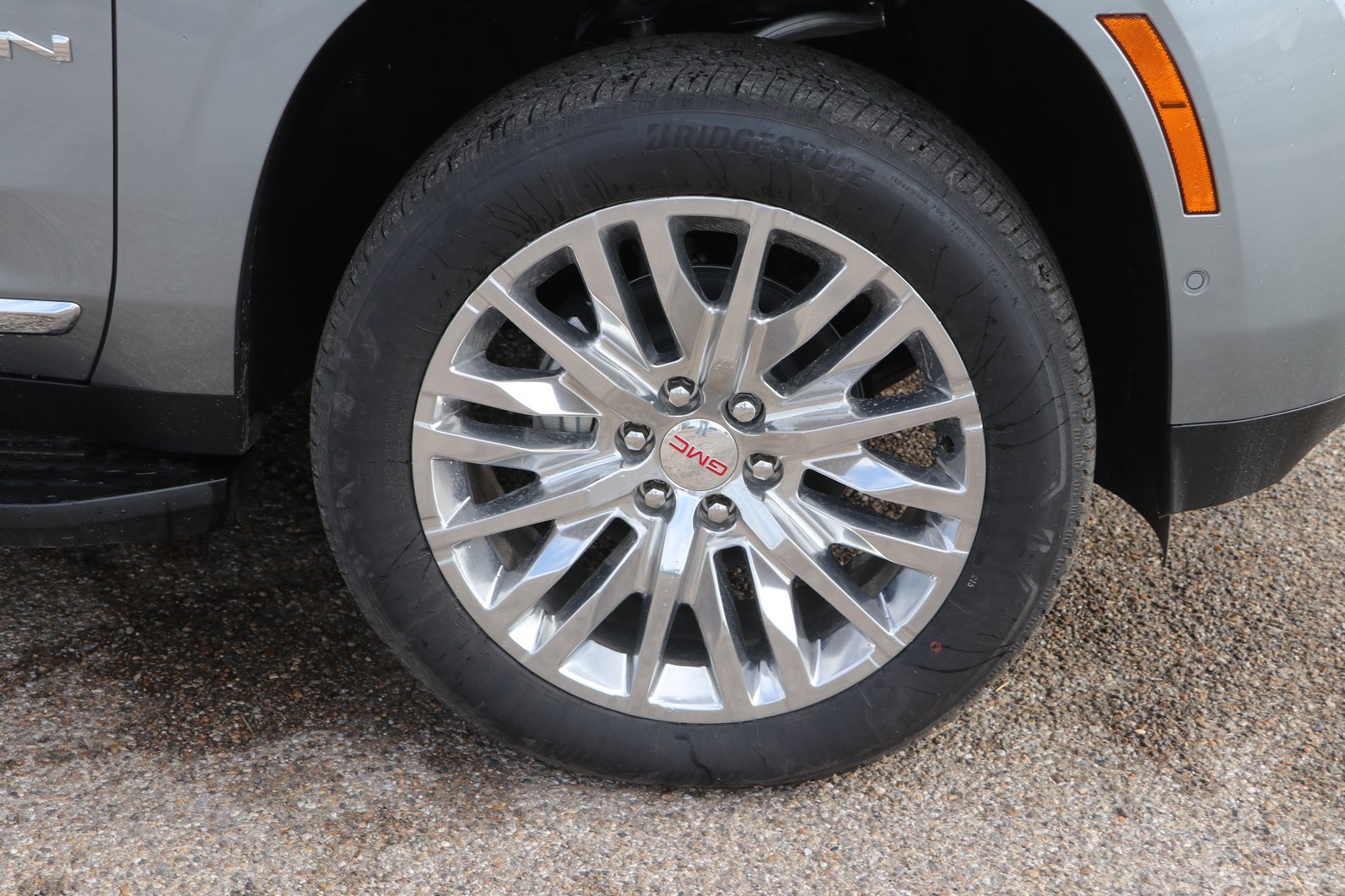 2027 GMC Yukon XL Elevation - Photo 9