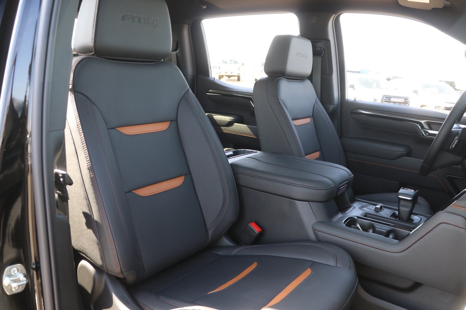 2026 GMC Sierra 1500 AT4 - Photo 36