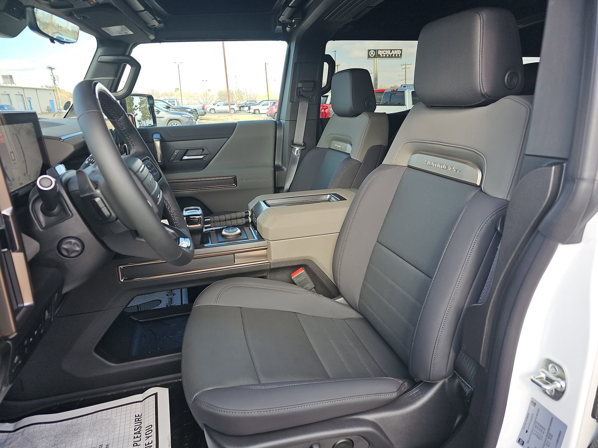 2025 GMC HUMMER EV 3X - Photo 23