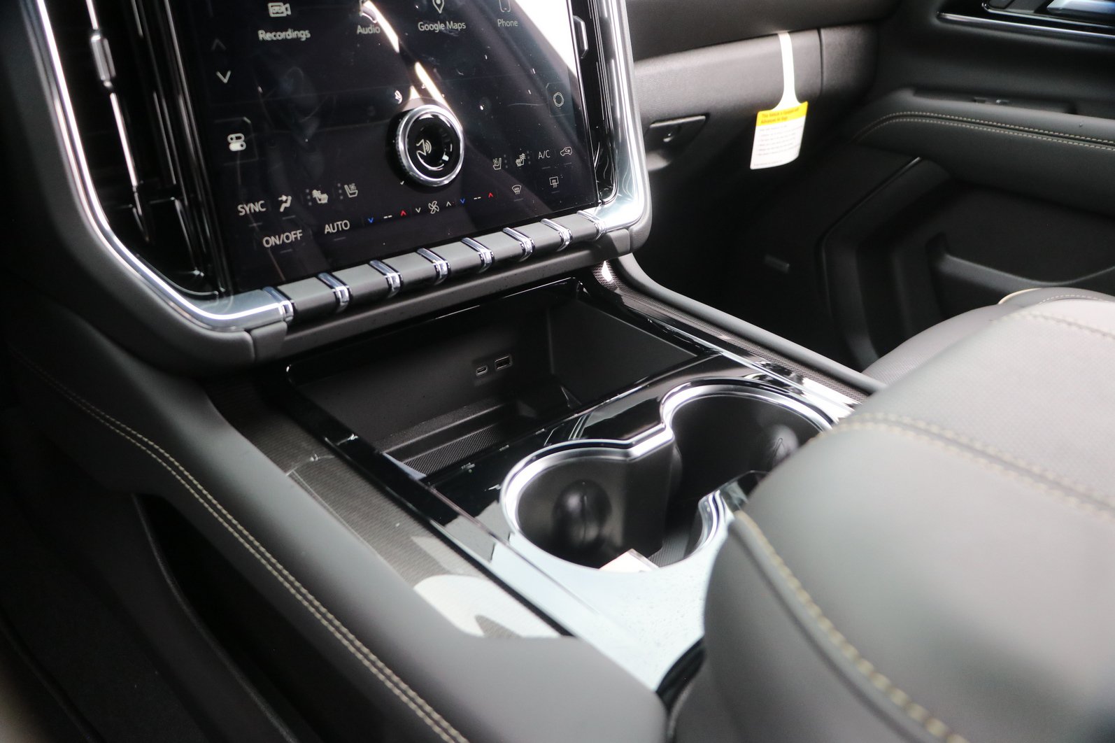 2027 GMC Yukon XL Elevation - Photo 24