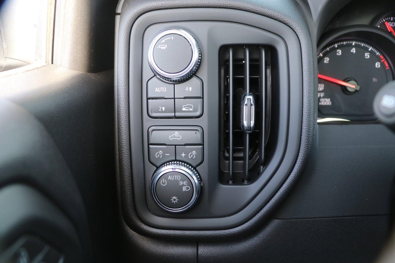 2026 GMC Sierra 1500 Pro - Photo 14