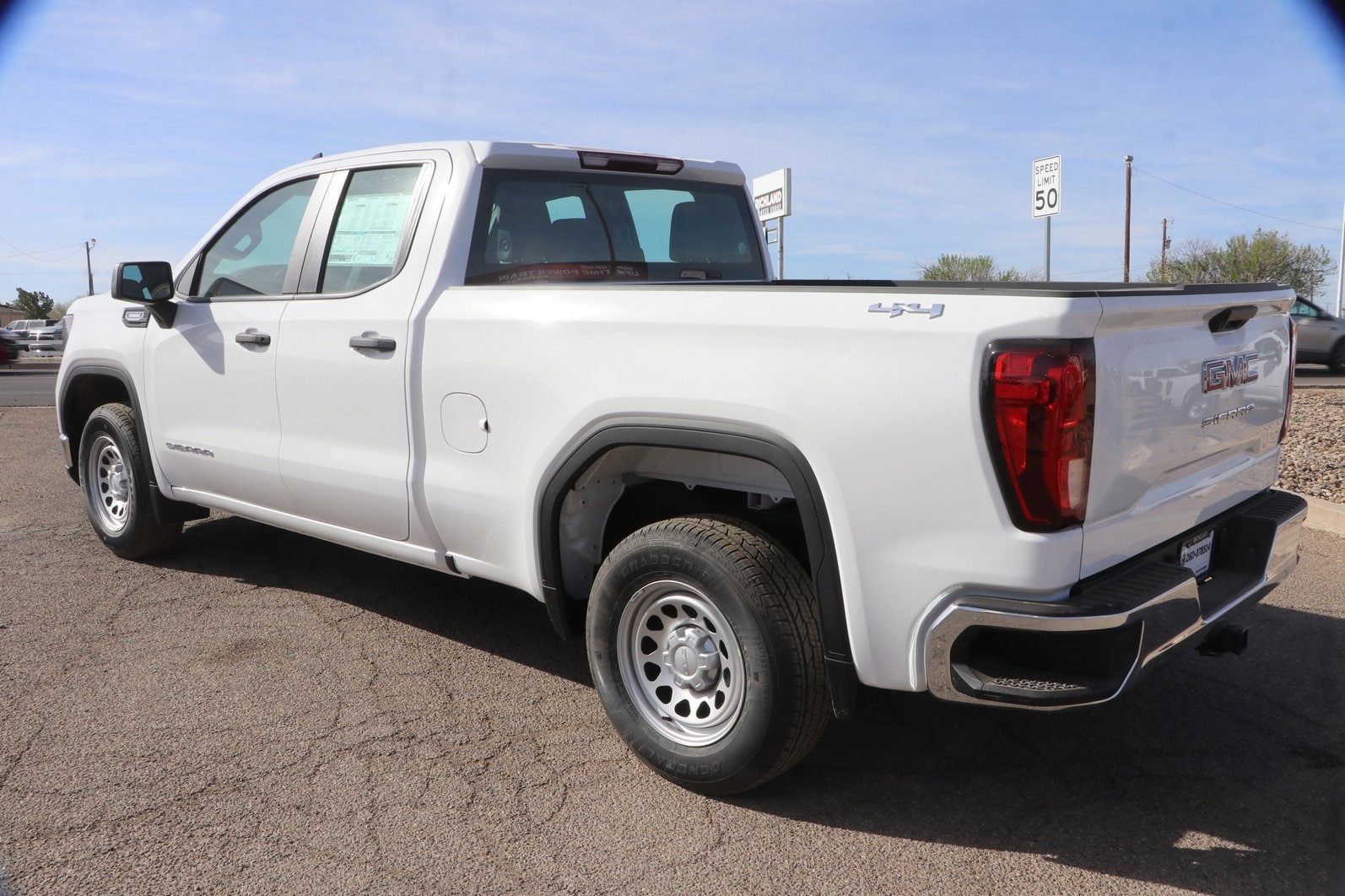 2026 GMC Sierra 1500 Pro - Photo 7