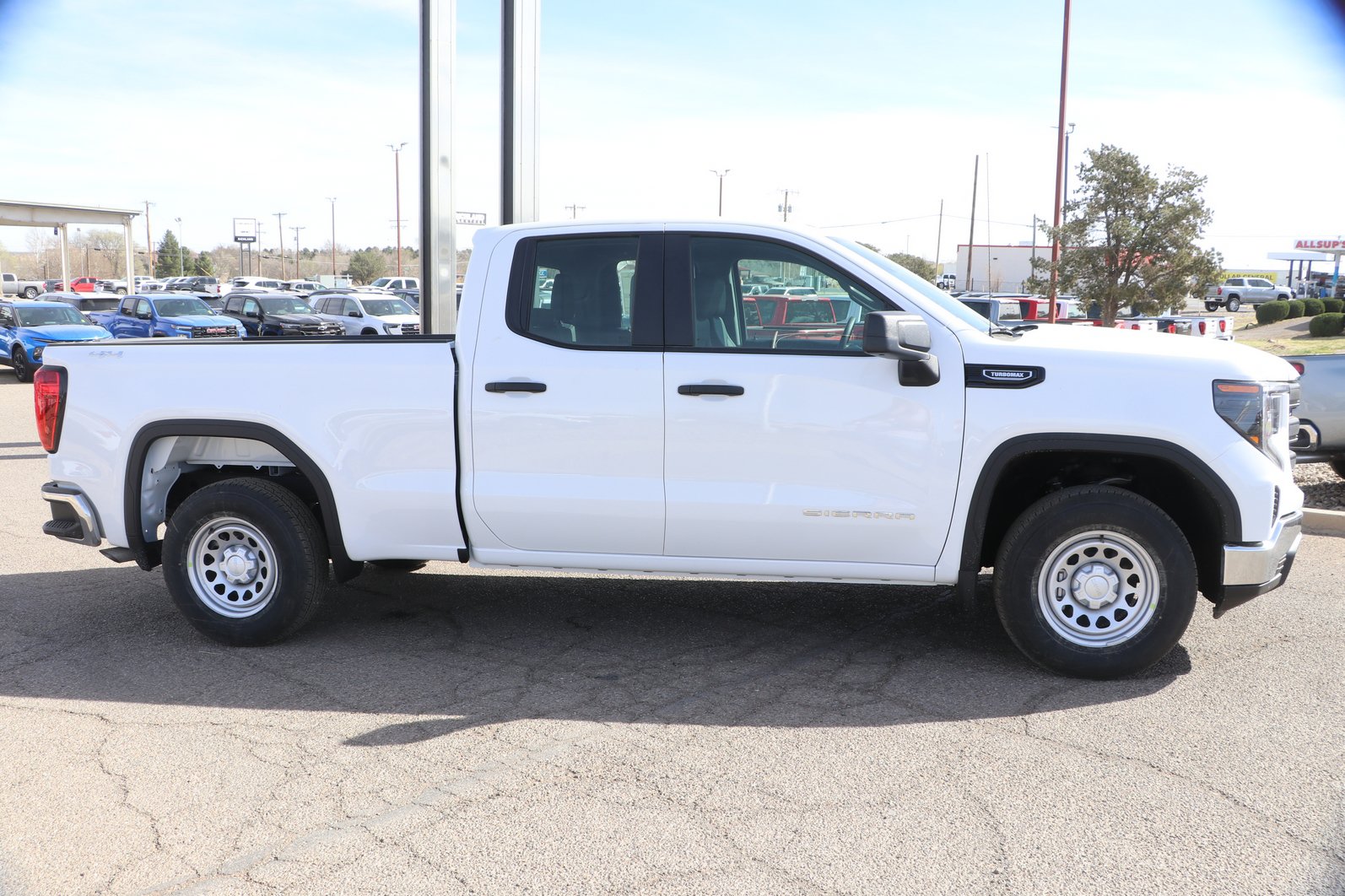 2026 GMC Sierra 1500 Pro - Photo 8