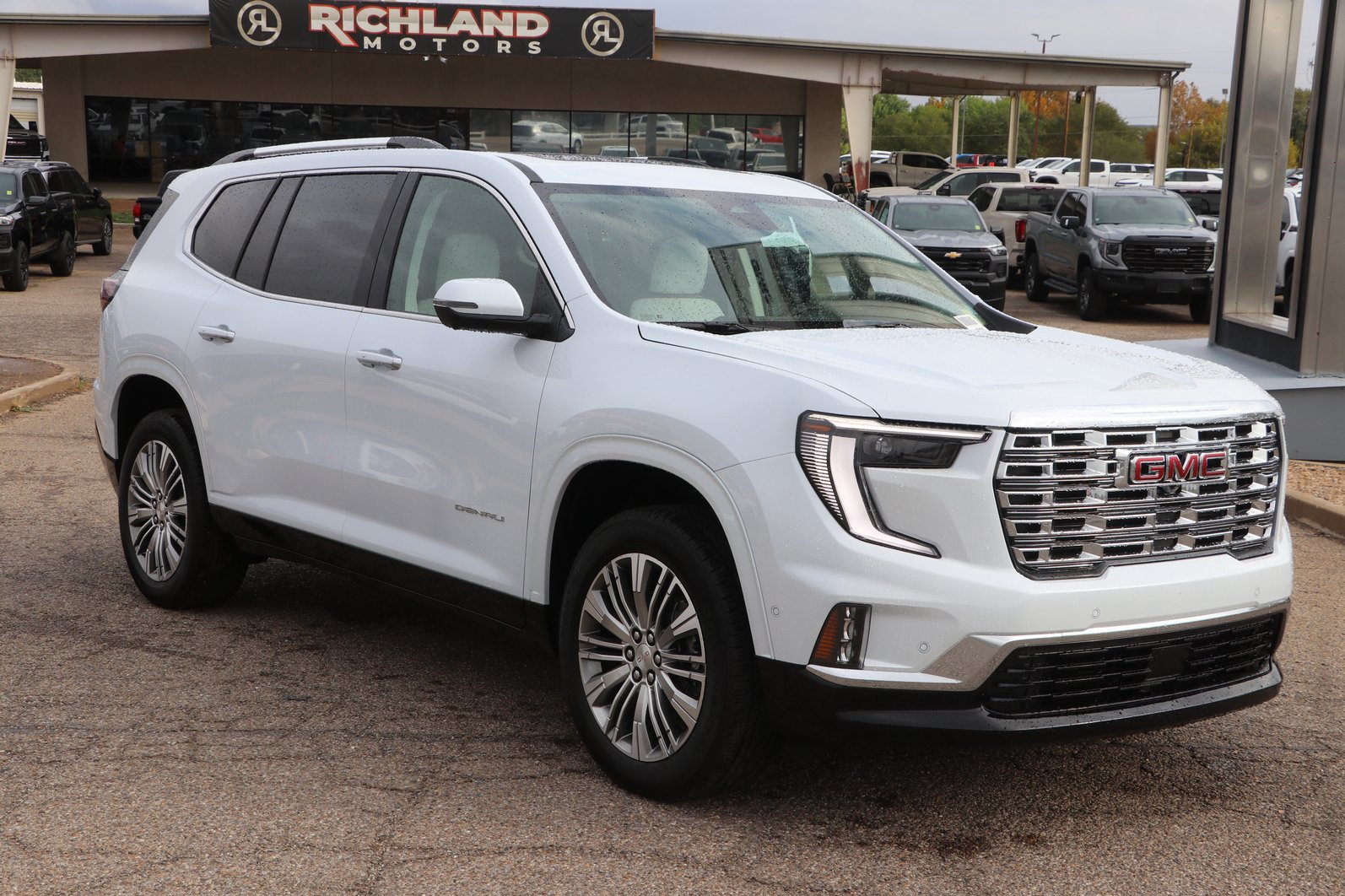 2027 GMC Acadia