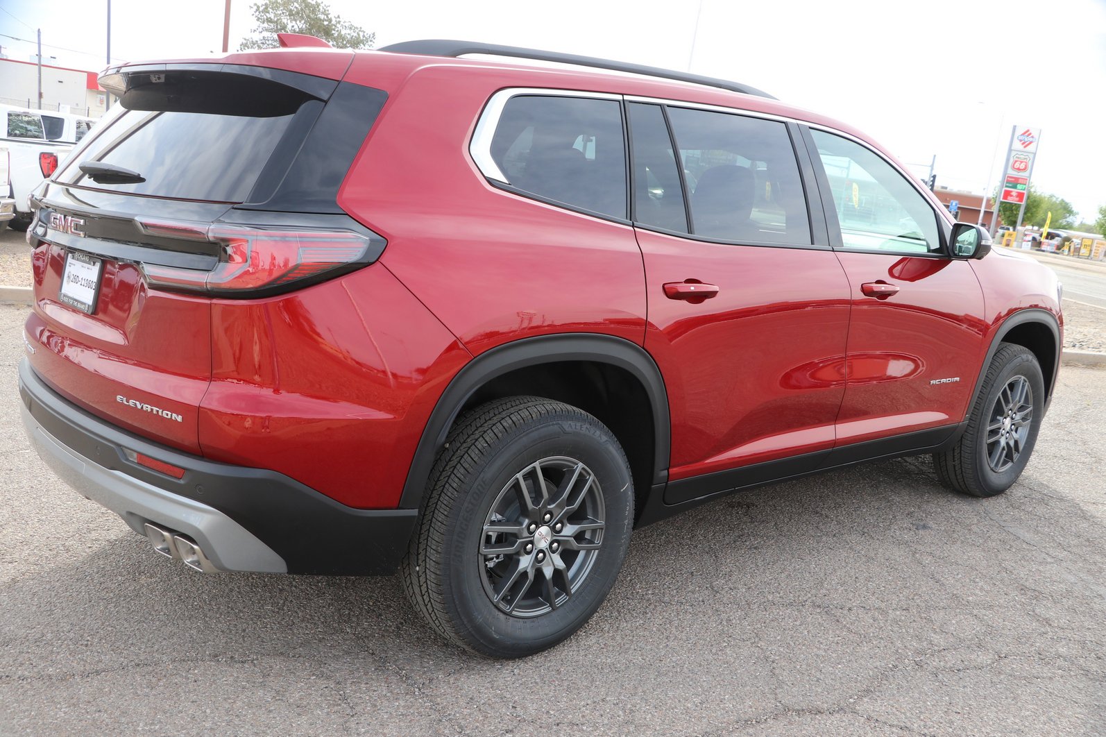 2026 GMC Acadia Elevation - Photo 9