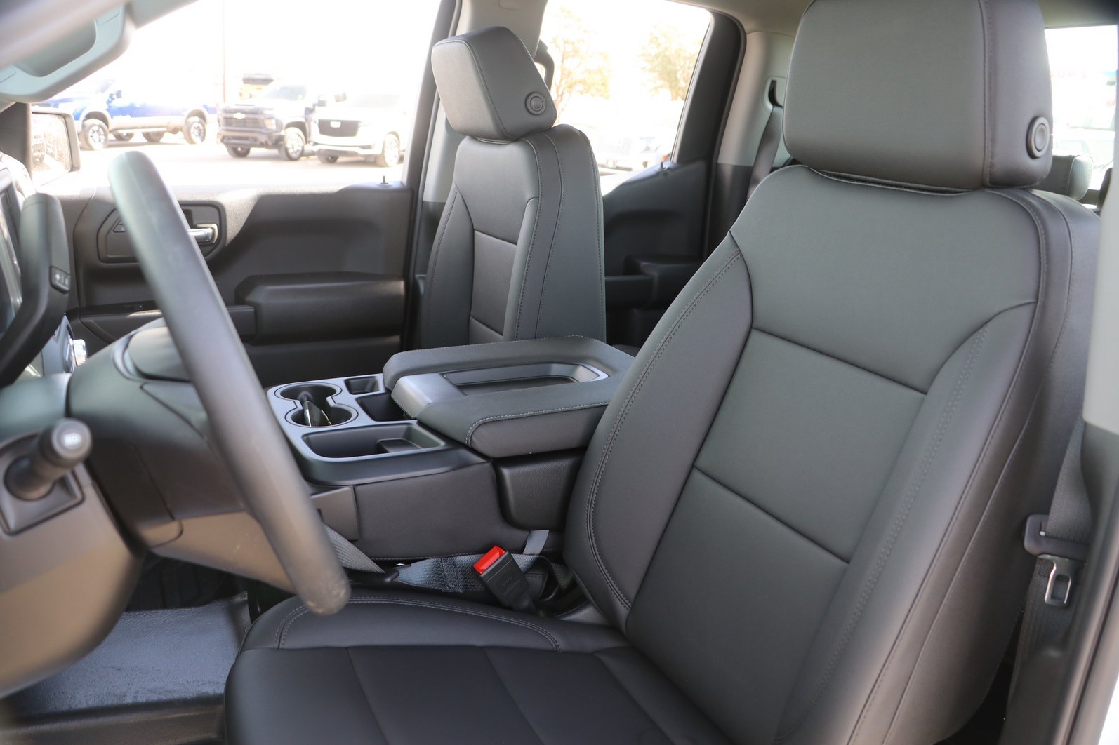 2026 GMC Sierra 1500 Pro - Photo 14