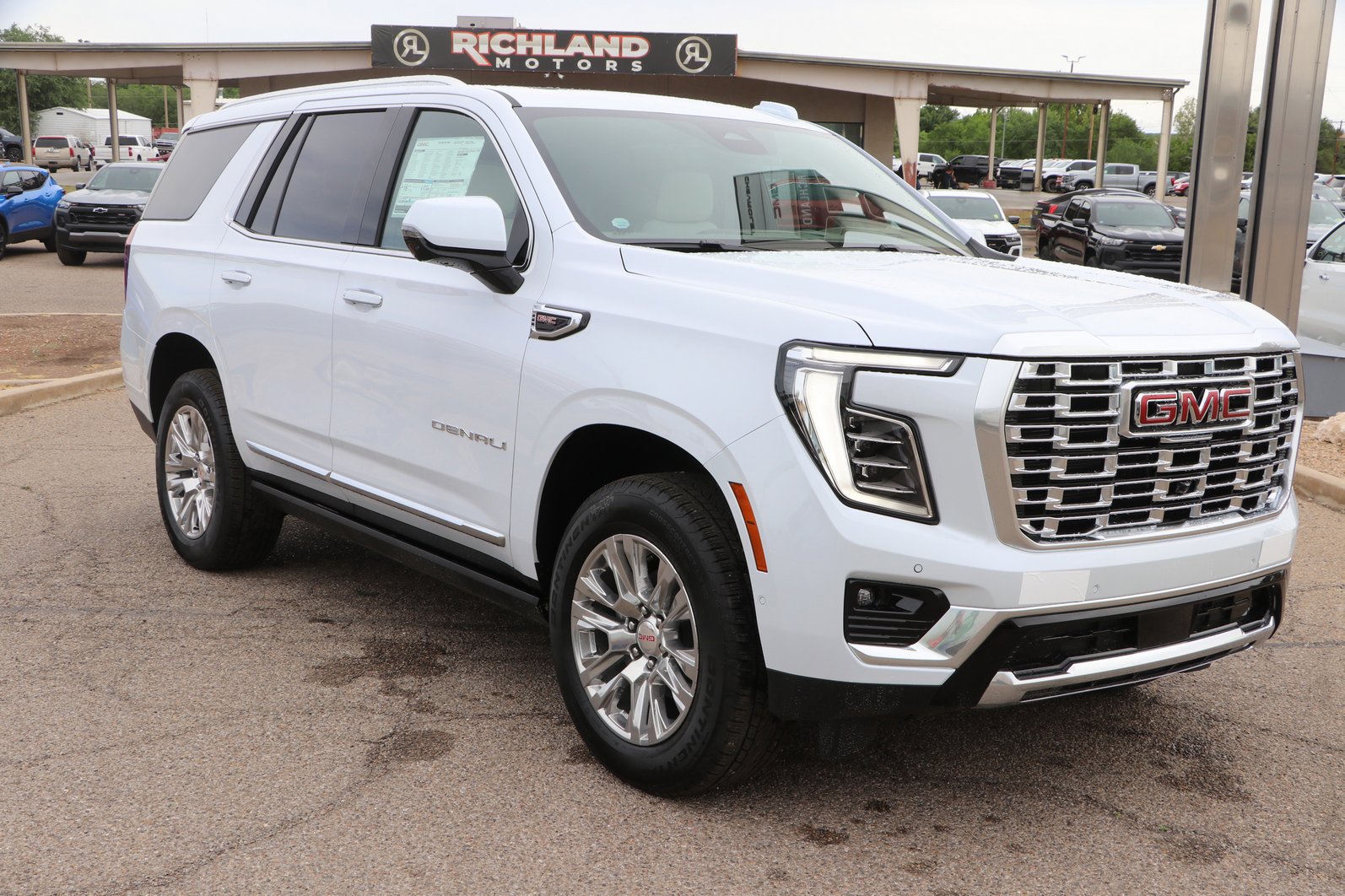 2026 GMC Yukon 4WD Denali's photo