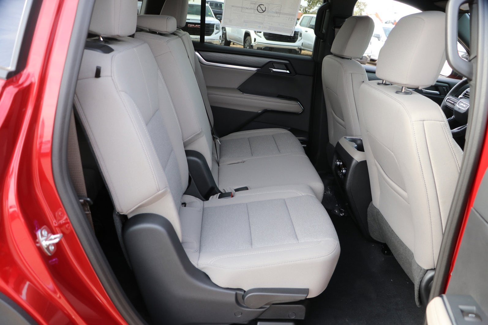 2026 GMC Acadia Elevation - Photo 30