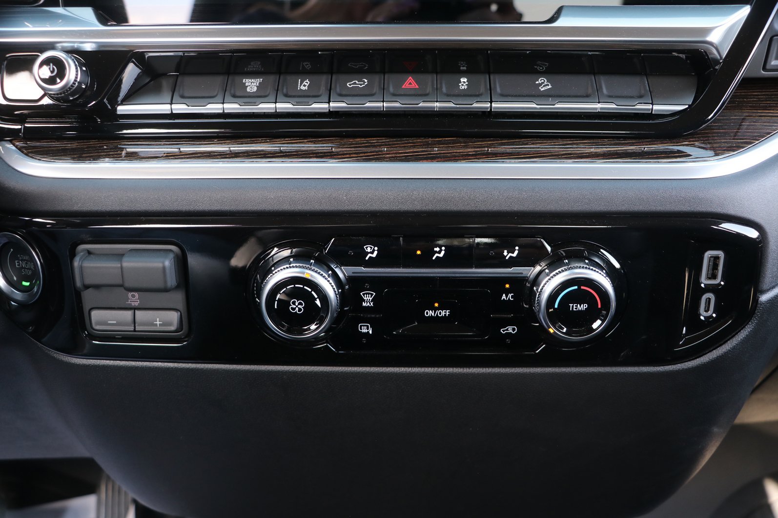 2026 GMC Sierra 2500HD SLE - Photo 23