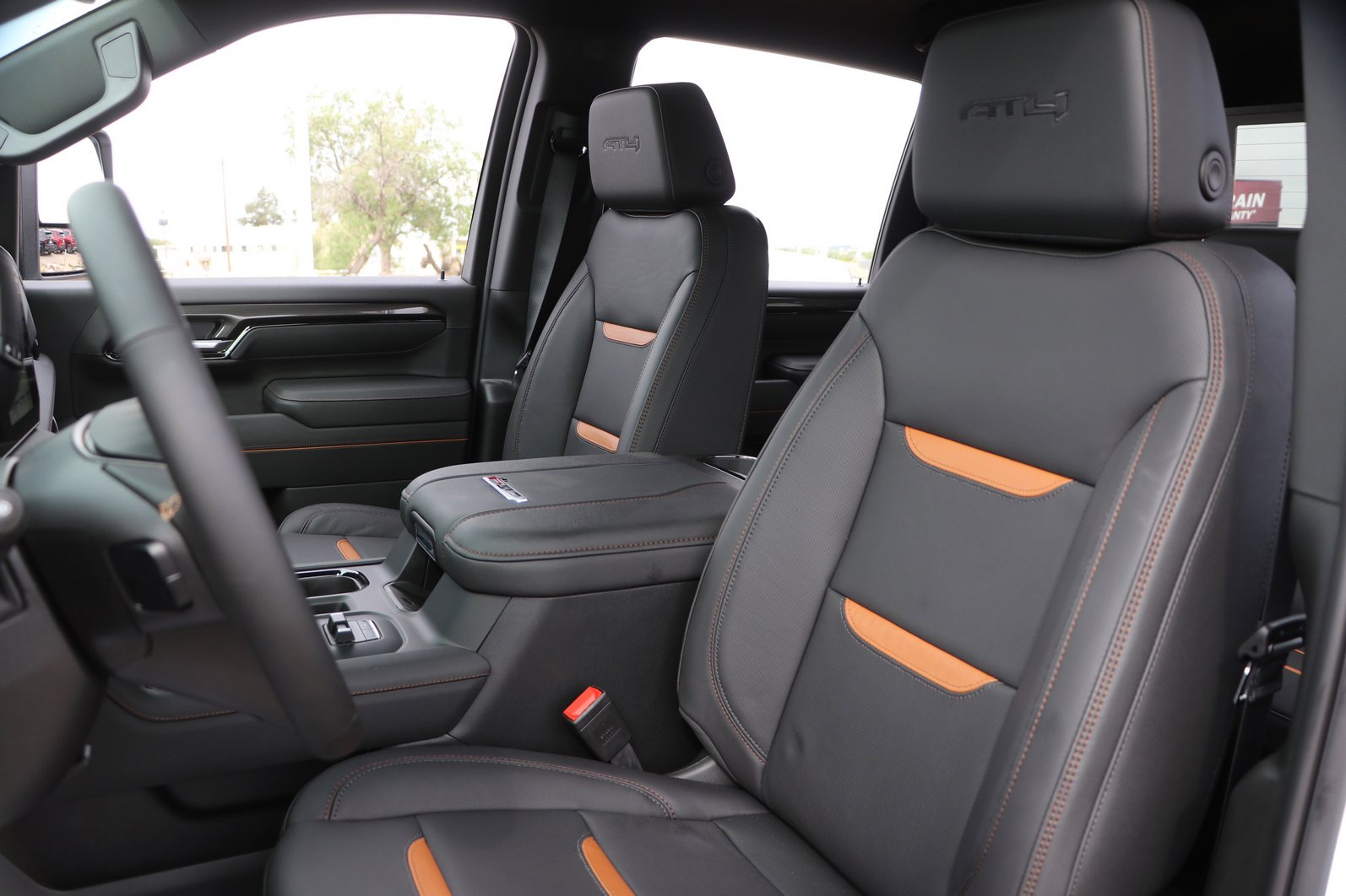 2026 GMC Sierra 2500HD AT4 - Photo 16