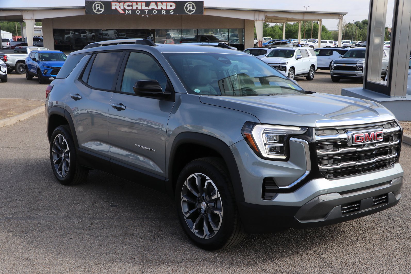 2026 GMC Terrain Elevation FWD's photo
