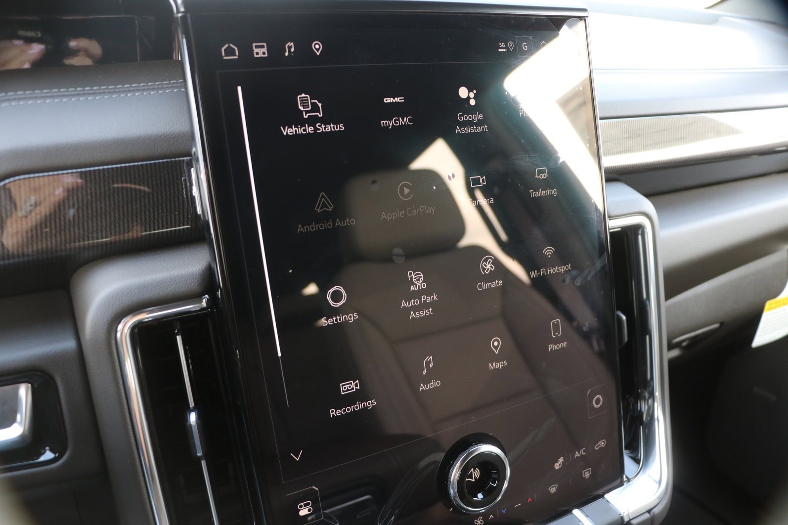 2026 GMC Yukon XL Elevation - Photo 22