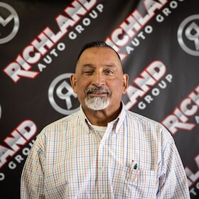 Staff member Mario Ledesma from ID_eaaf9d