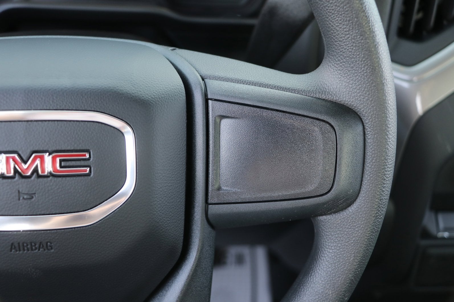 2026 GMC Sierra 1500 Pro - Photo 21