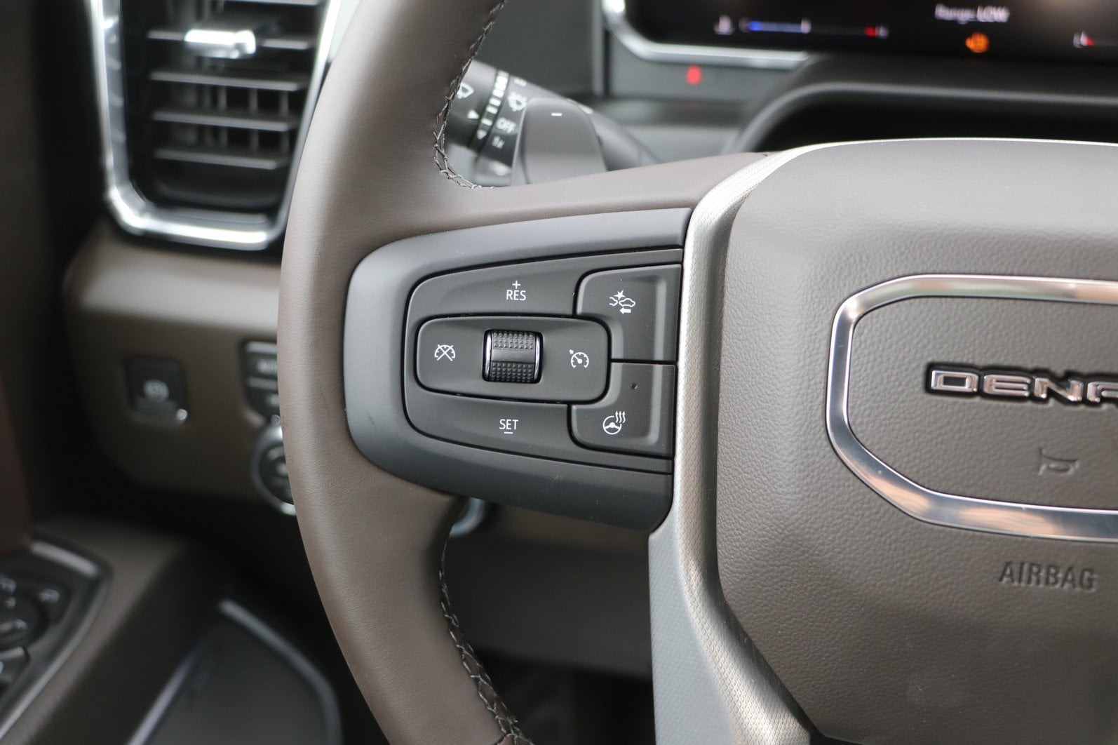 2026 GMC Sierra 1500 Denali - Photo 20