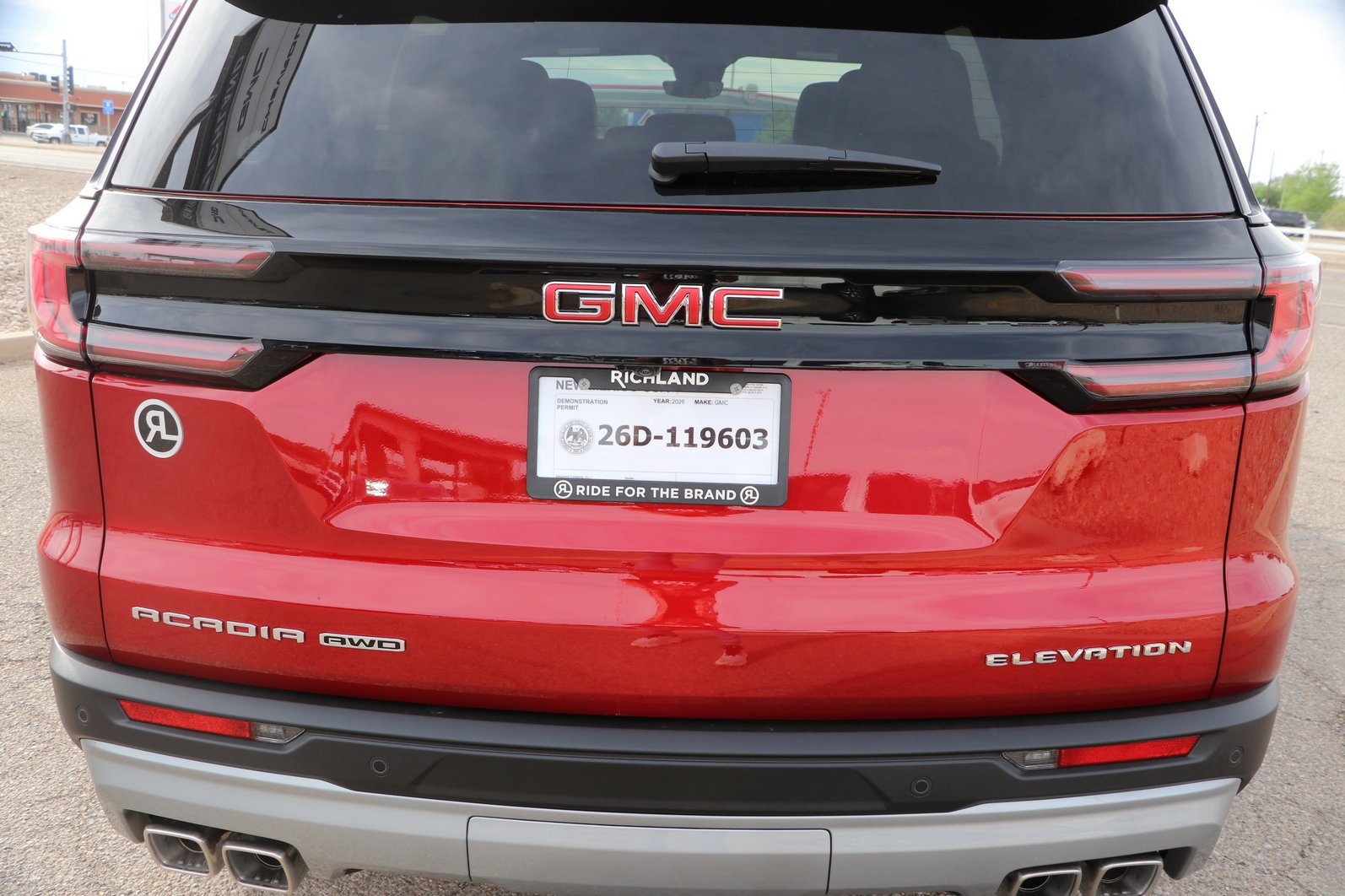2026 GMC Acadia Elevation - Photo 8