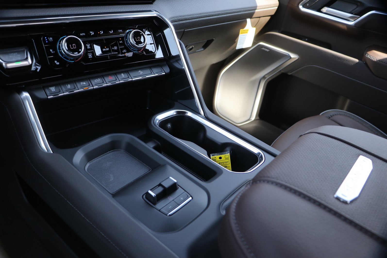 2026 GMC Sierra 2500HD Denali - Photo 26