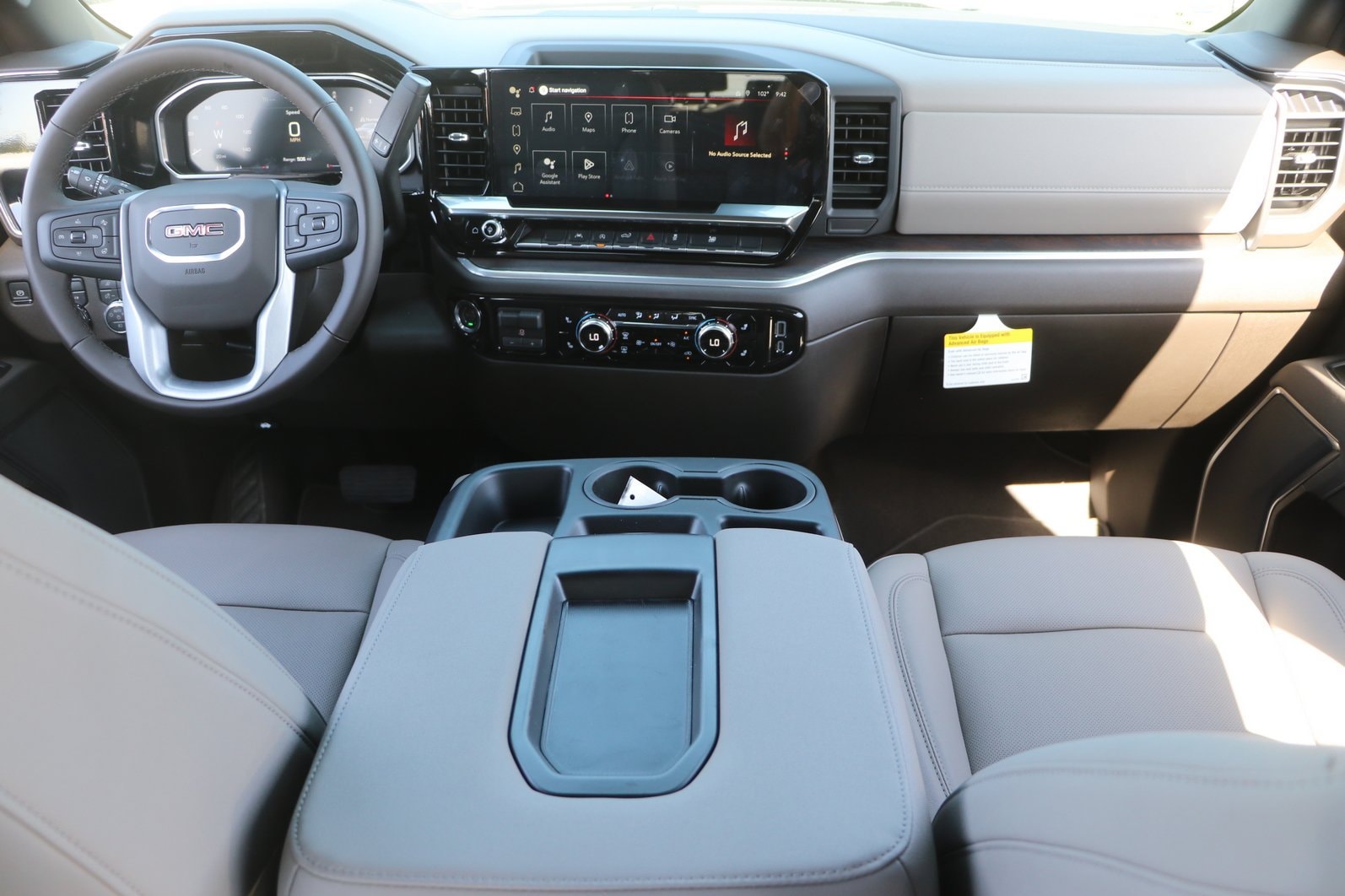 2026 GMC Sierra 1500 SLT - Photo 15