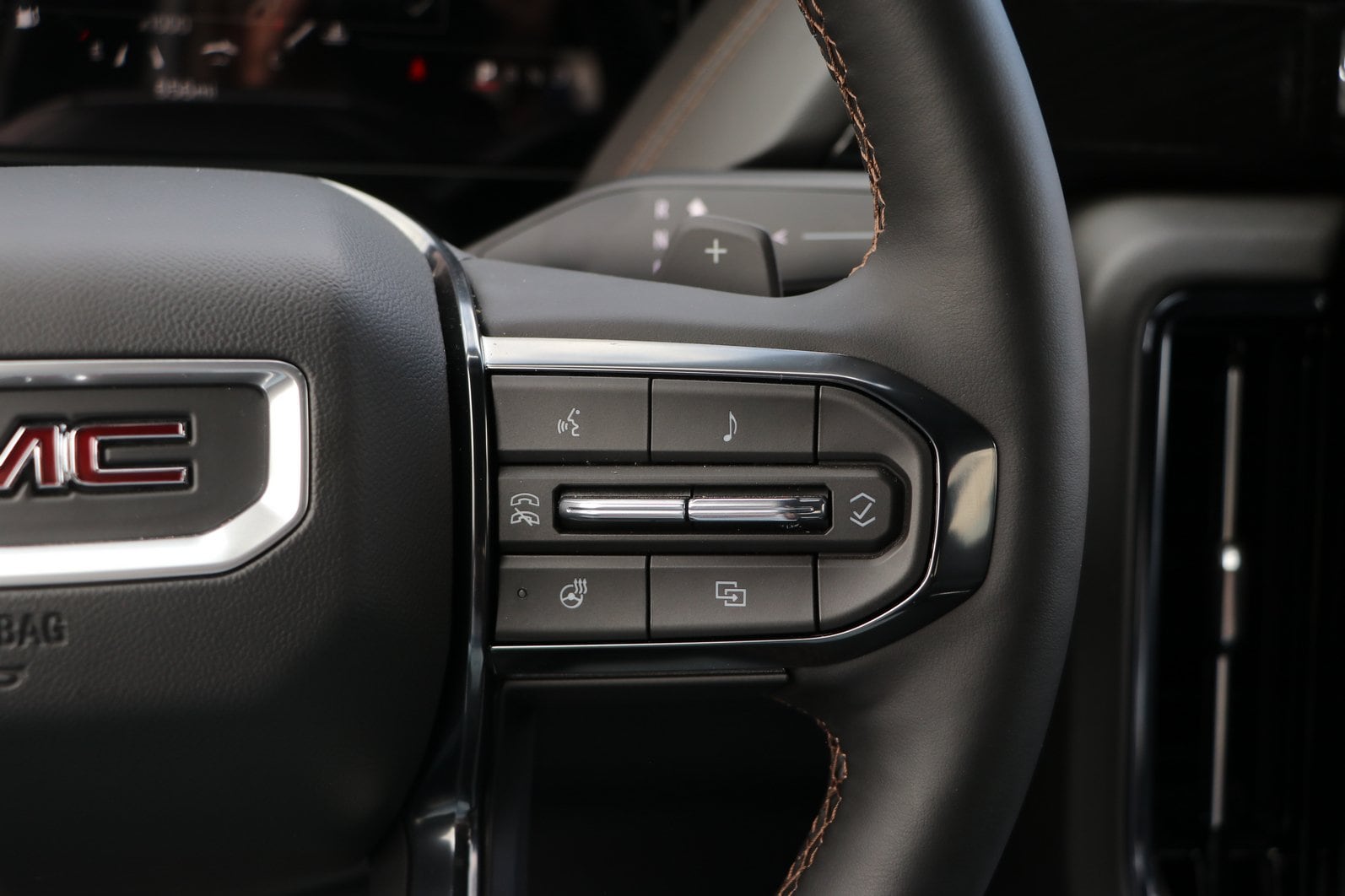 2026 GMC Yukon XL AT4 - Photo 20