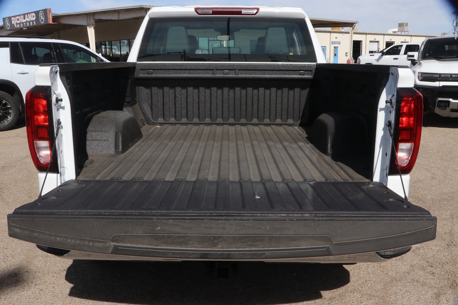 2026 GMC Sierra 1500 Pro - Photo 28