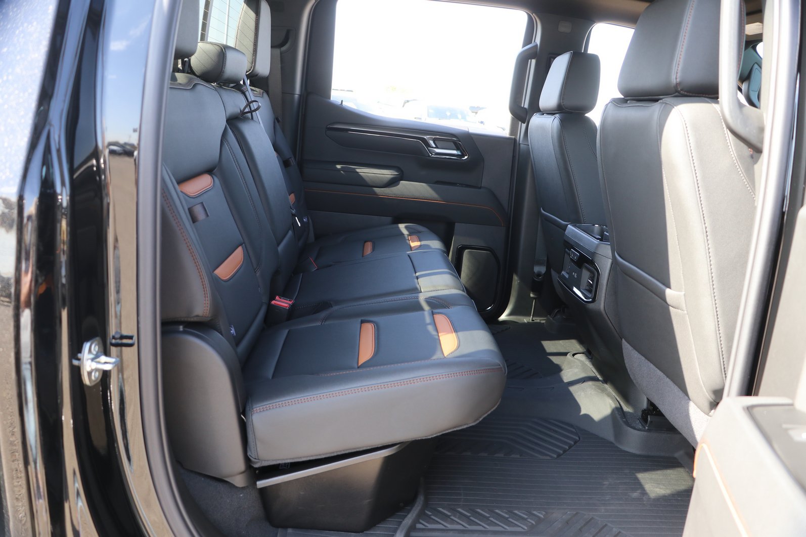2026 GMC Sierra 1500 AT4 - Photo 33