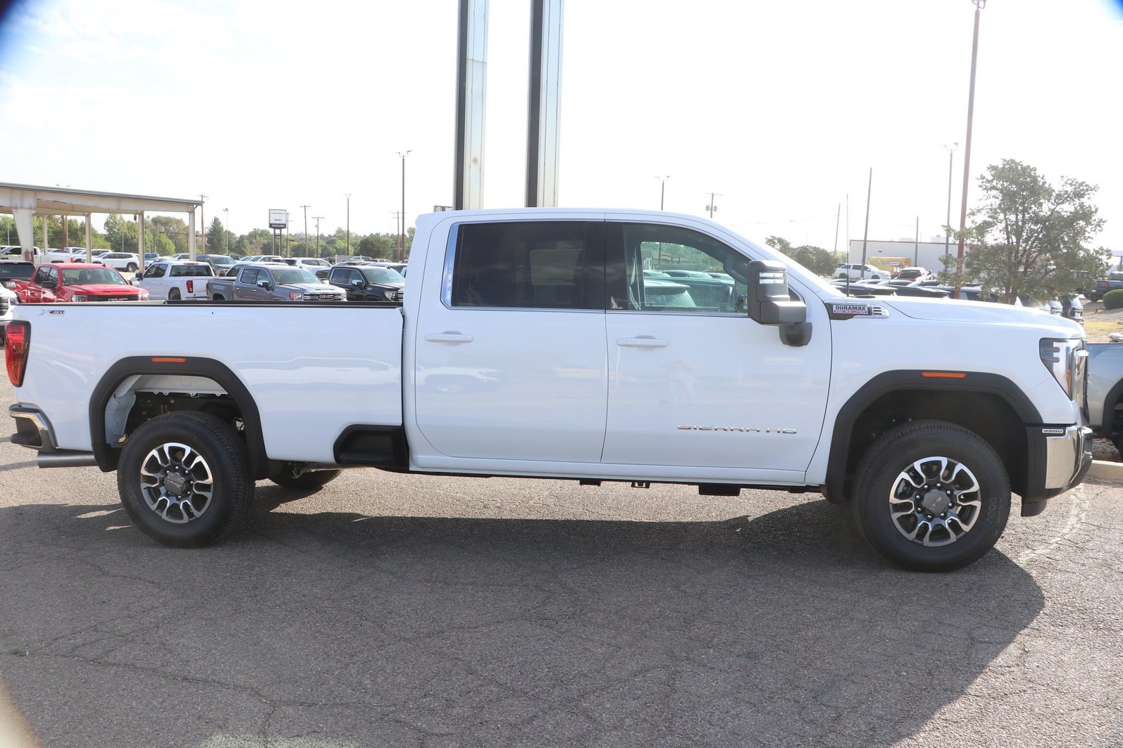 2026 GMC Sierra 3500HD SLE - Photo 8