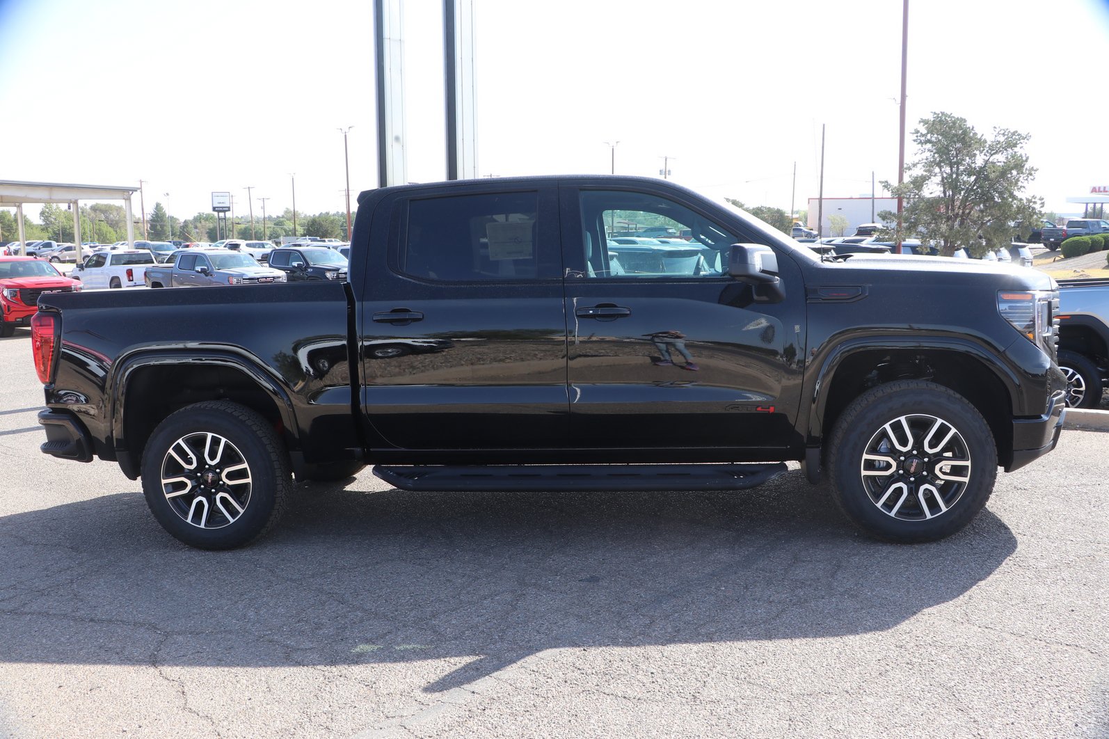 2026 GMC Sierra 1500 AT4 - Photo 10