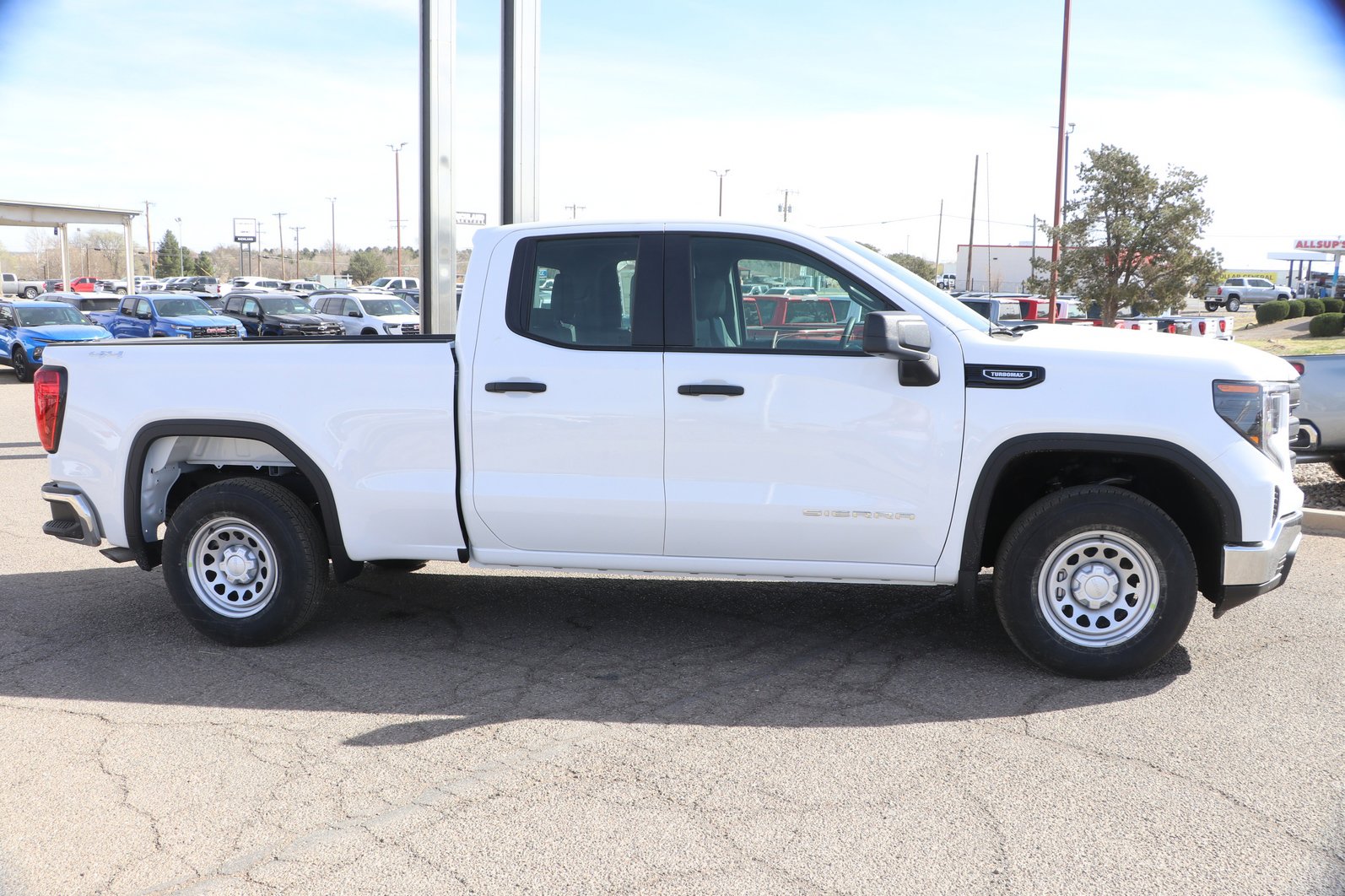 2026 GMC Sierra 1500 Pro - Photo 10
