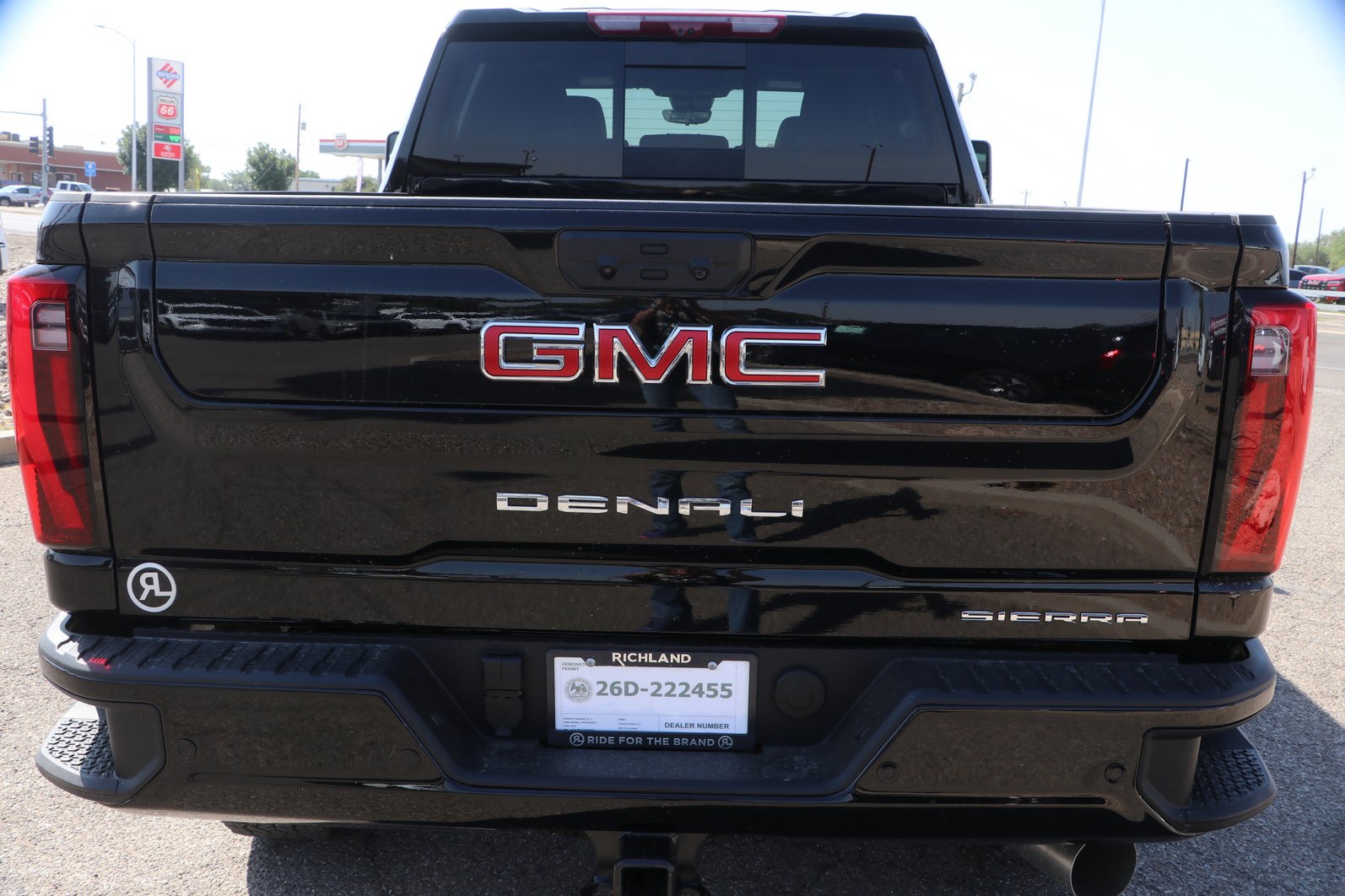 2026 GMC Sierra 2500HD Denali - Photo 8