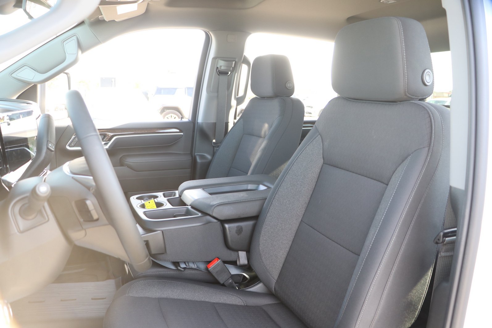 2026 GMC Sierra 3500HD SLE - Photo 14