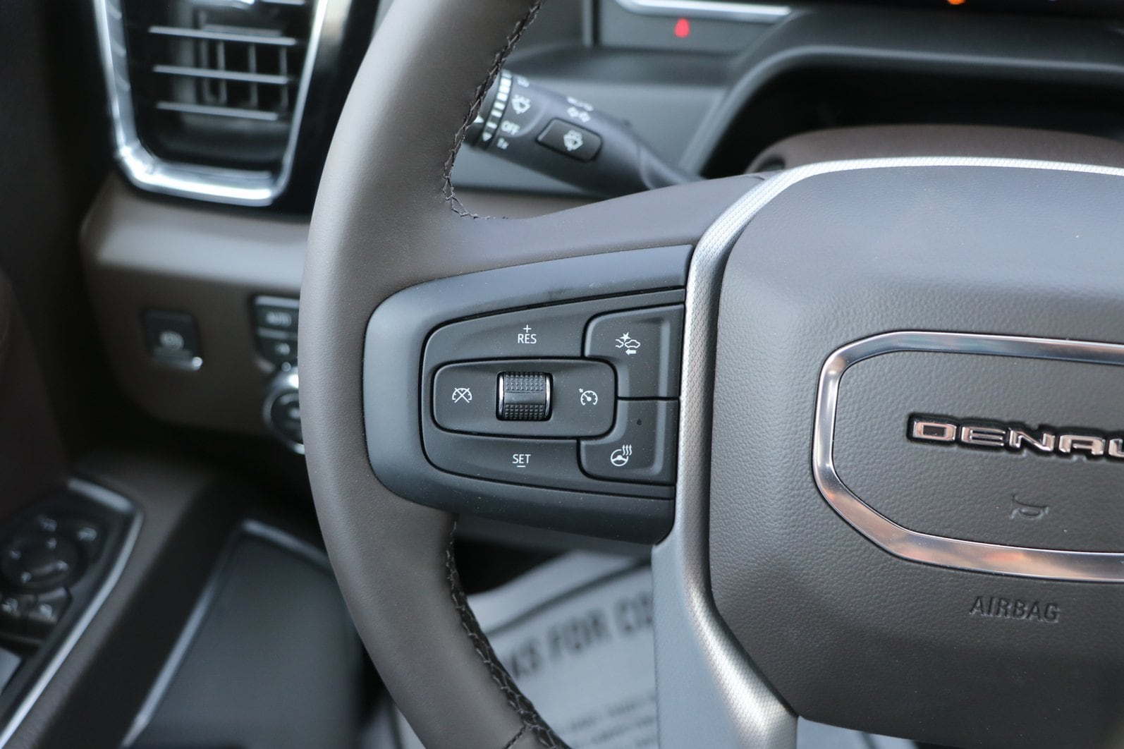 2026 GMC Sierra 2500HD Denali - Photo 20