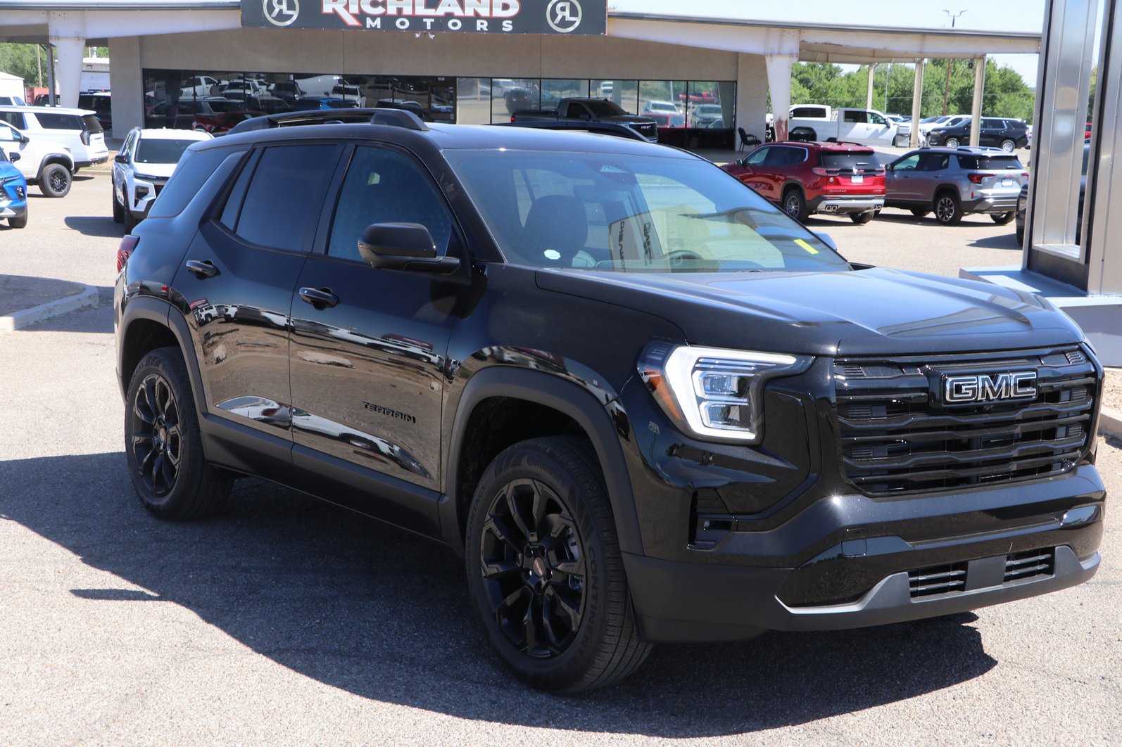 2026 GMC Terrain Elevation FWD's photo