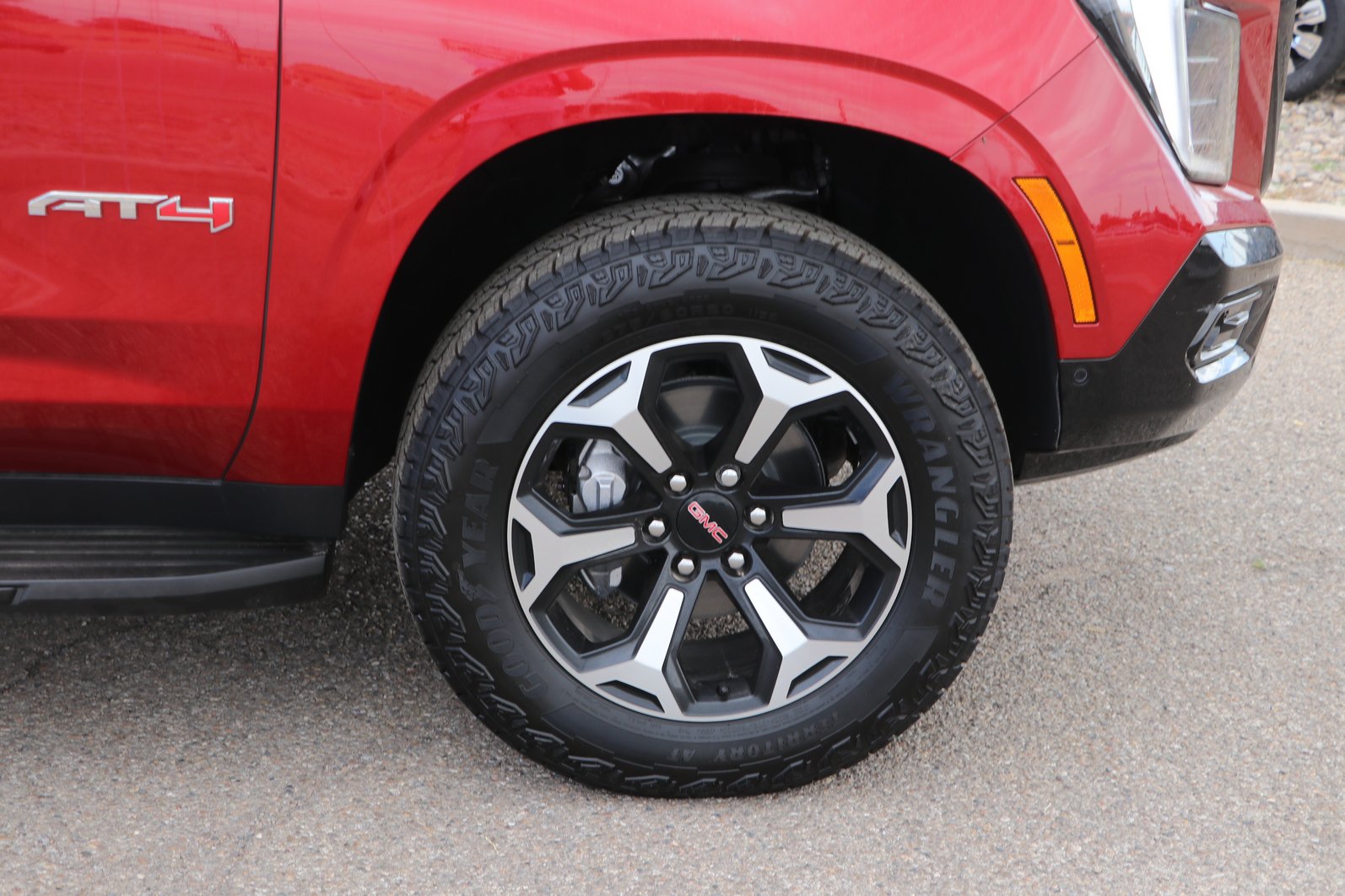2026 GMC Yukon XL AT4 - Photo 11