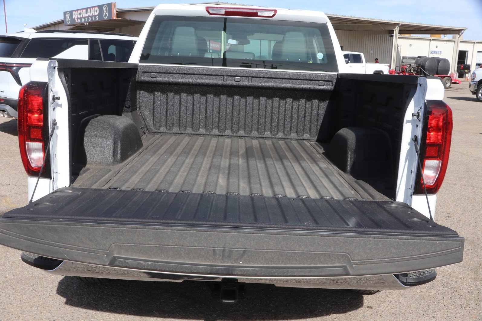 2026 GMC Sierra 1500 Pro - Photo 30