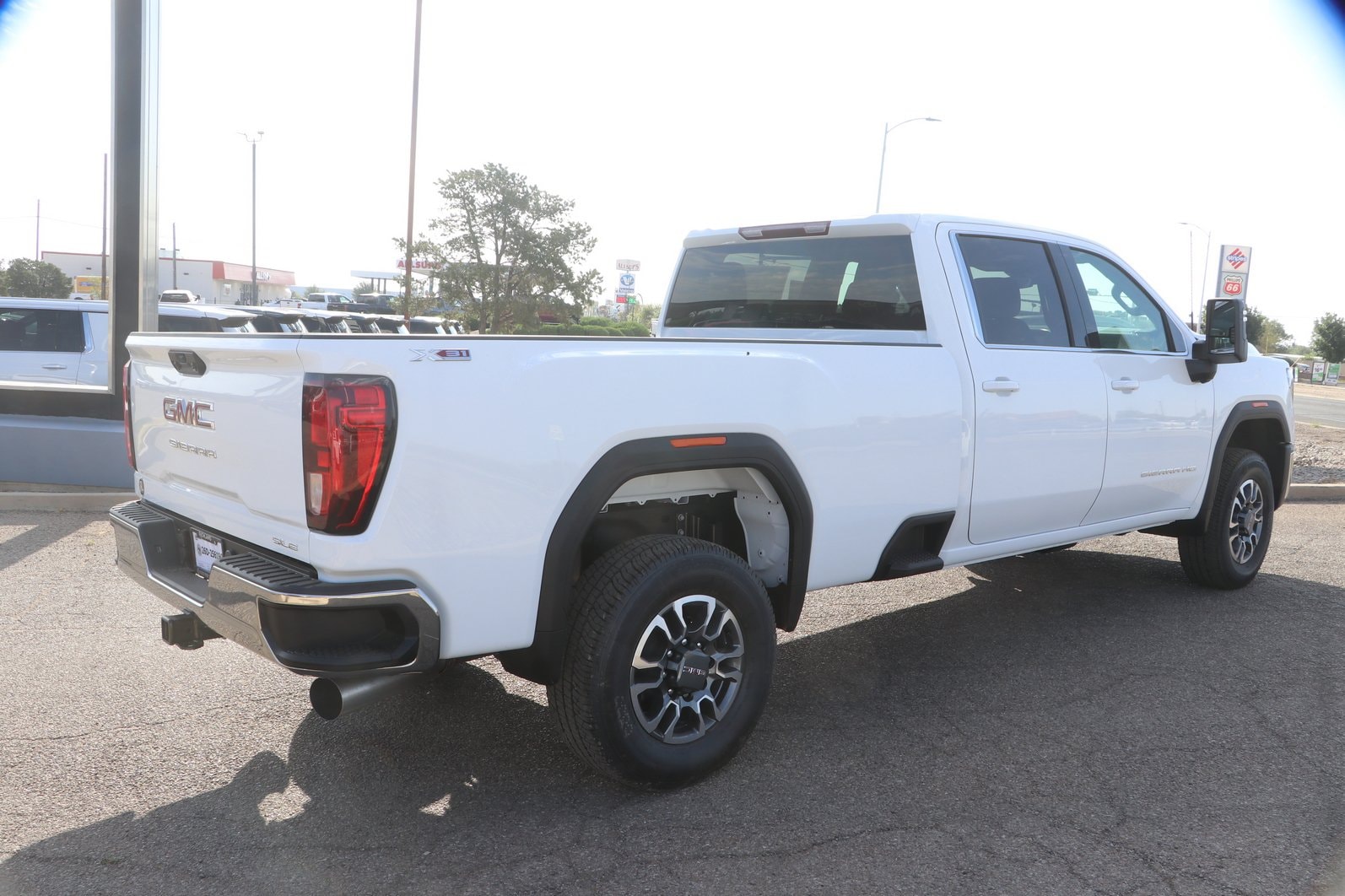 2026 GMC Sierra 3500HD SLE - Photo 7
