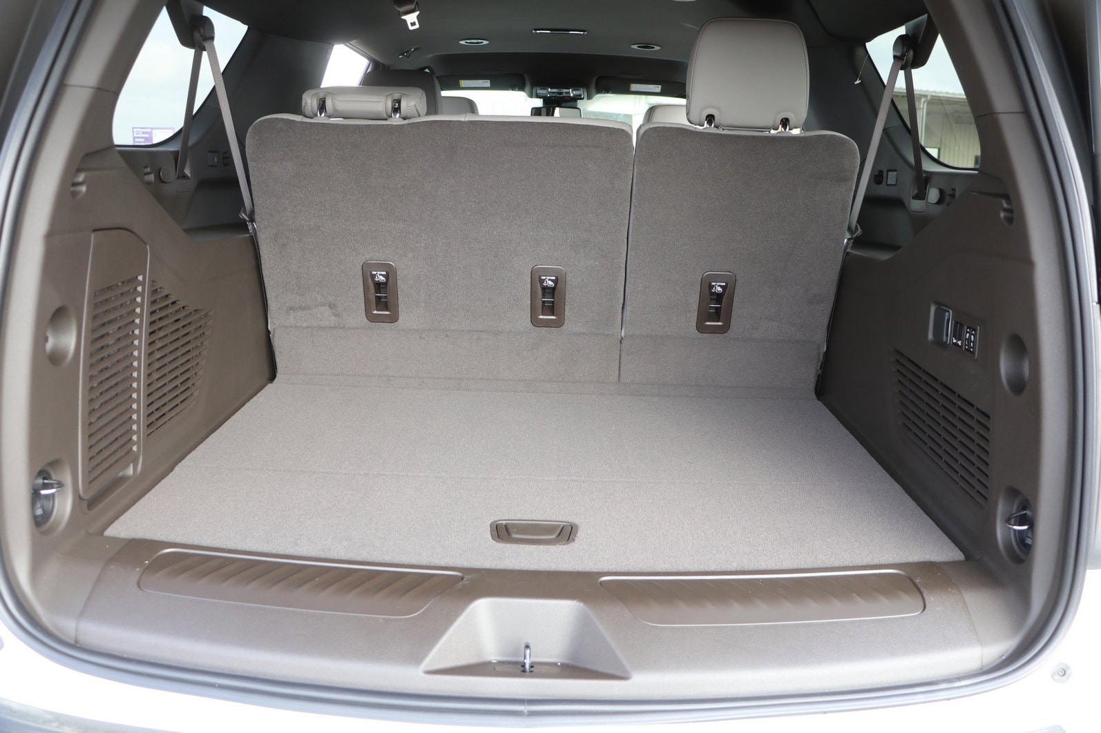 2026 GMC Yukon XL Elevation - Photo 30