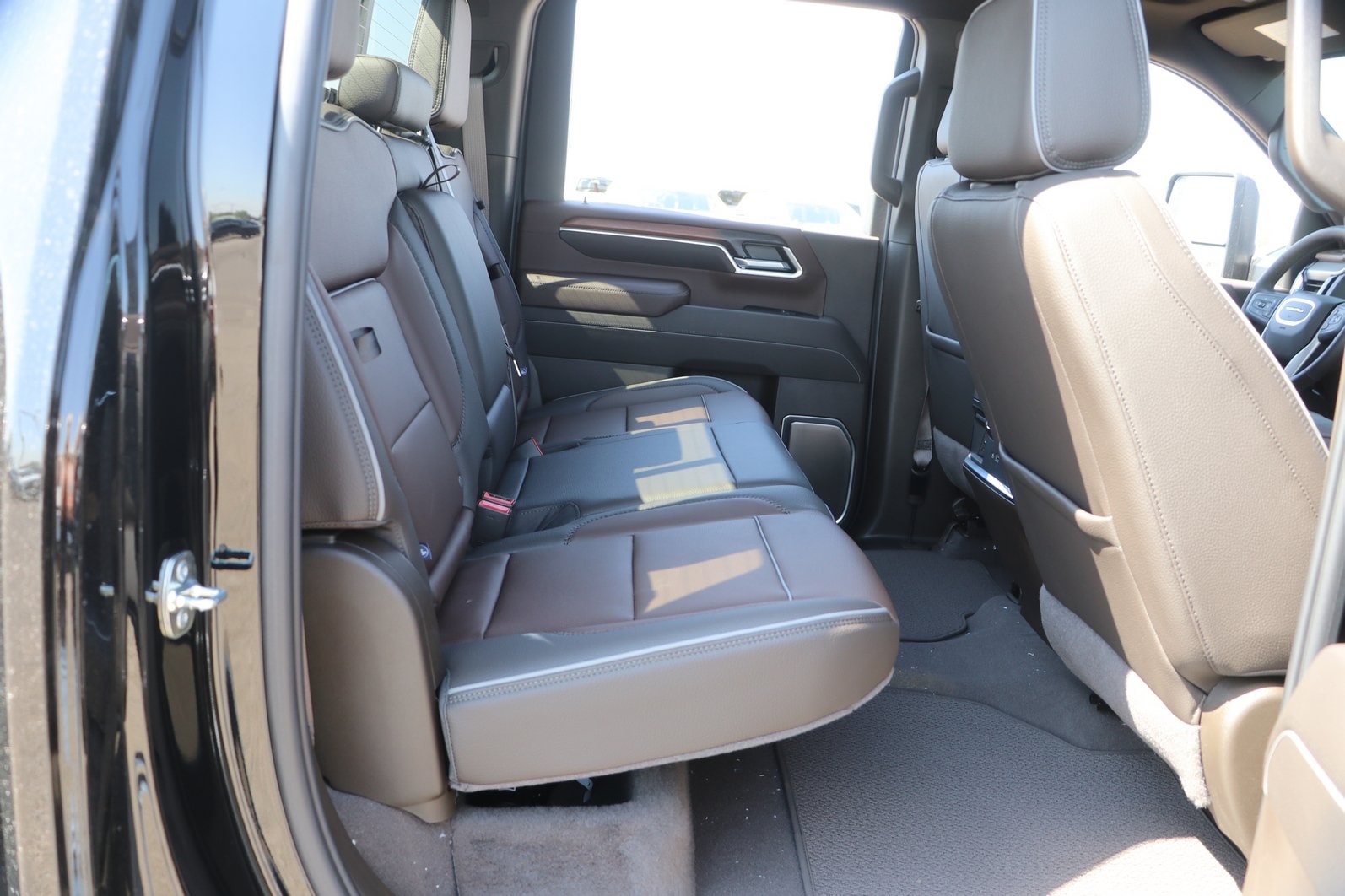 2026 GMC Sierra 2500HD Denali - Photo 32