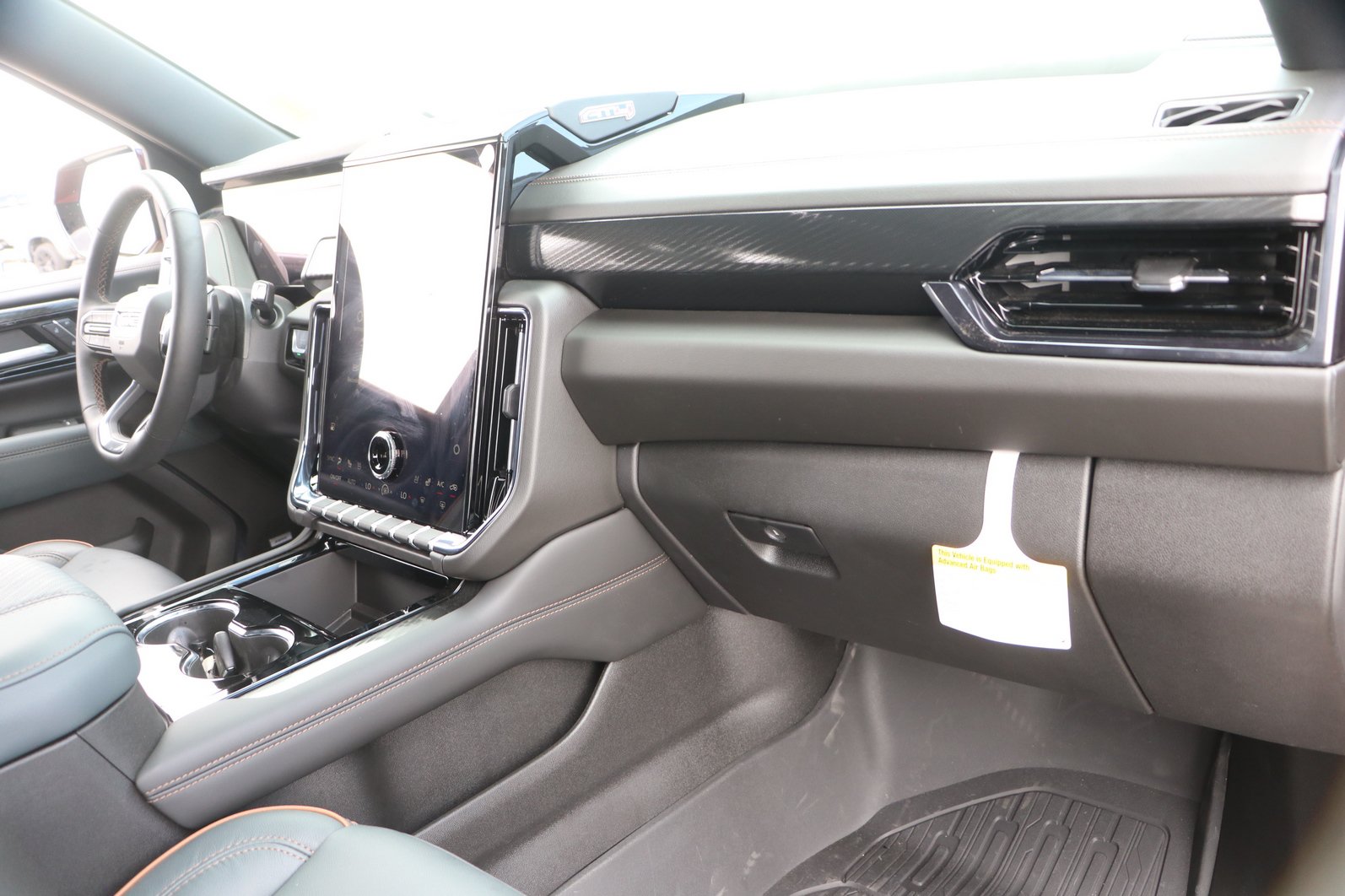 2026 GMC Yukon XL AT4 - Photo 37