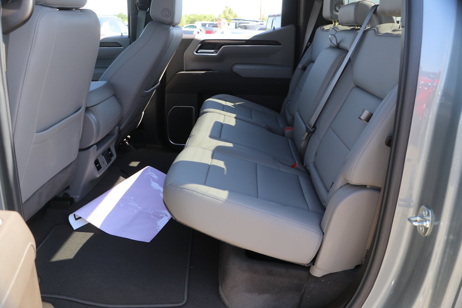 2026 GMC Sierra 1500 SLT - Photo 26