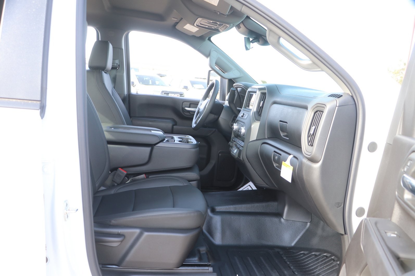 2026 GMC Sierra 2500HD Pro - Photo 33