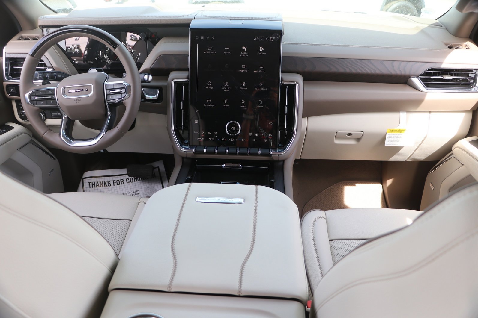 2026 GMC Yukon Denali - Photo 18