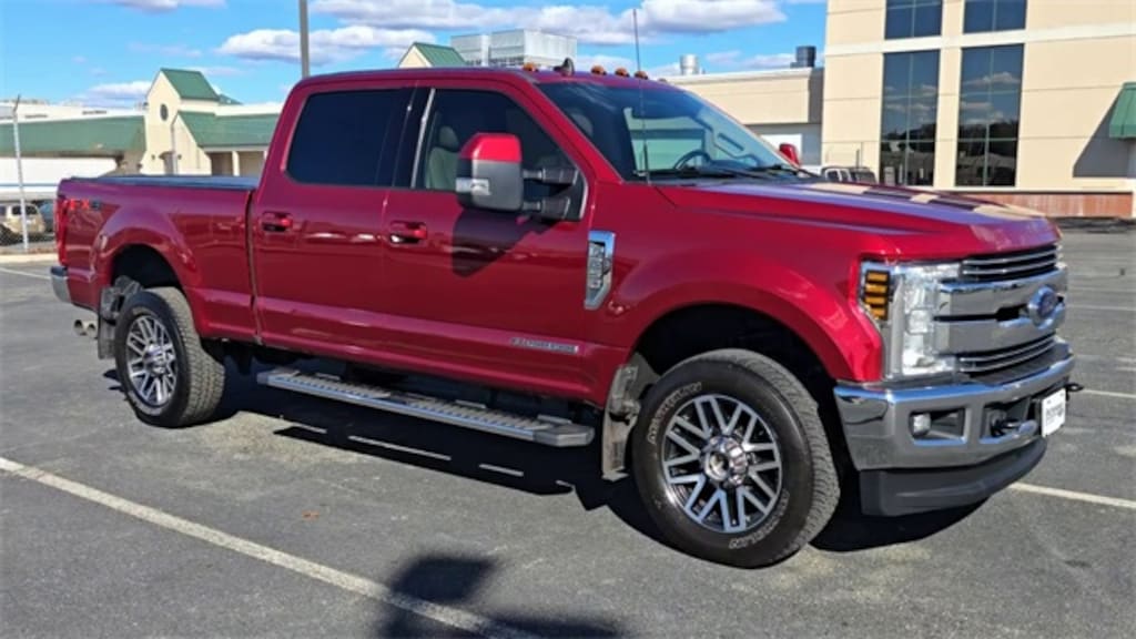 Used 2019 Ford F-250SD Lariat Truck