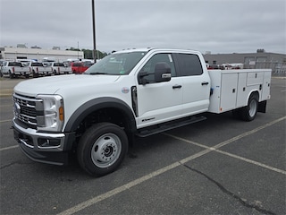 2025 Ford F-550 Chassis XL Service Body