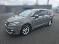 2022 Chrysler Pacifica Touring L Minivan/Van