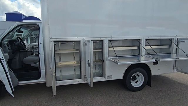2026 Ford E-Series Cutaway Base - Photo 6