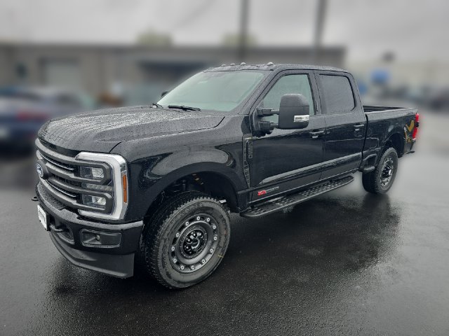 2027 Ford F-250 XLT Carhartt Crew Cab