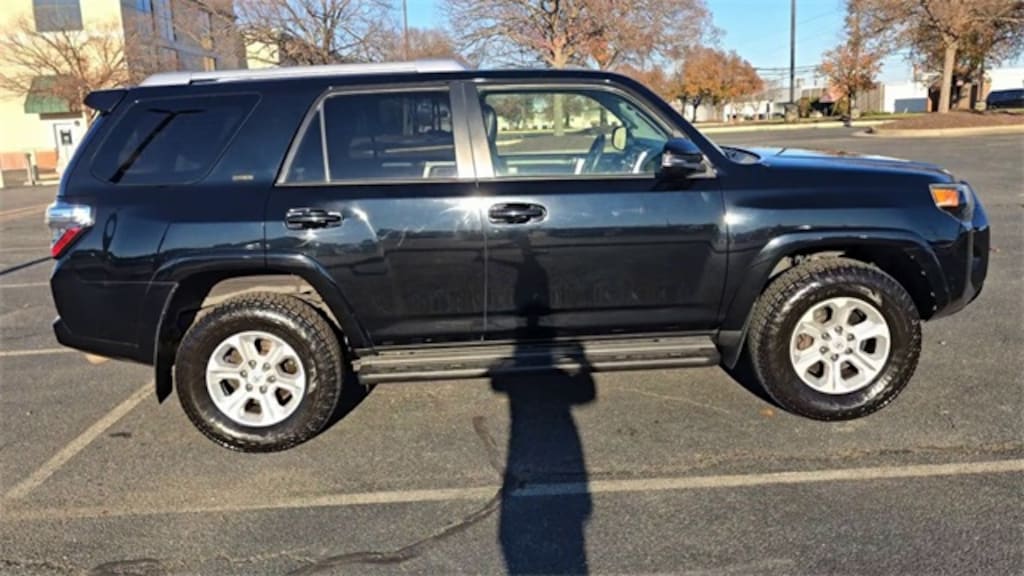Used 2016 Toyota 4Runner SR5 SUV