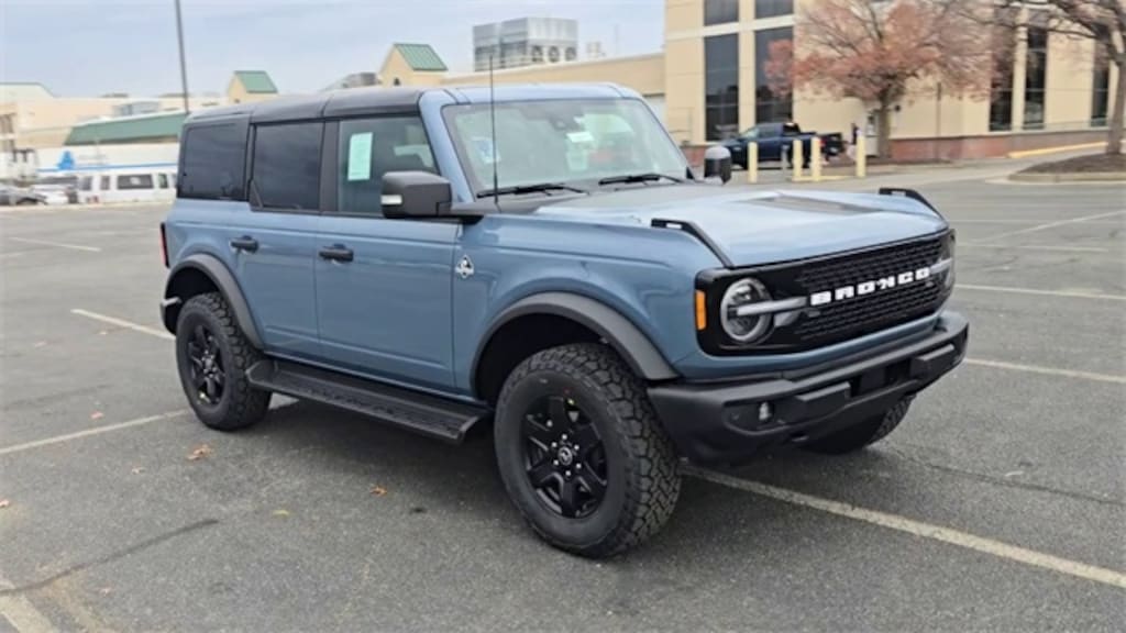 New 2025 Ford Bronco Outer Banks Sport Utility